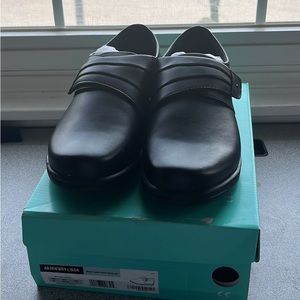 Brand new Apex Women’s shoe